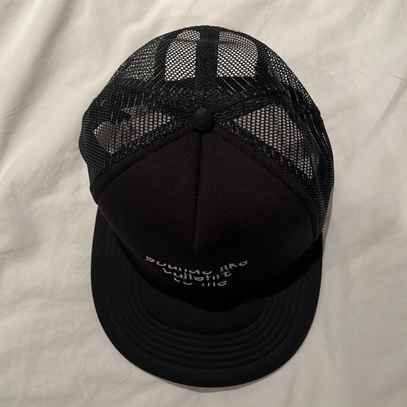 NWOT - District DT624 Flat Bill Snapback Trucker Cap - Picture 3 of 7